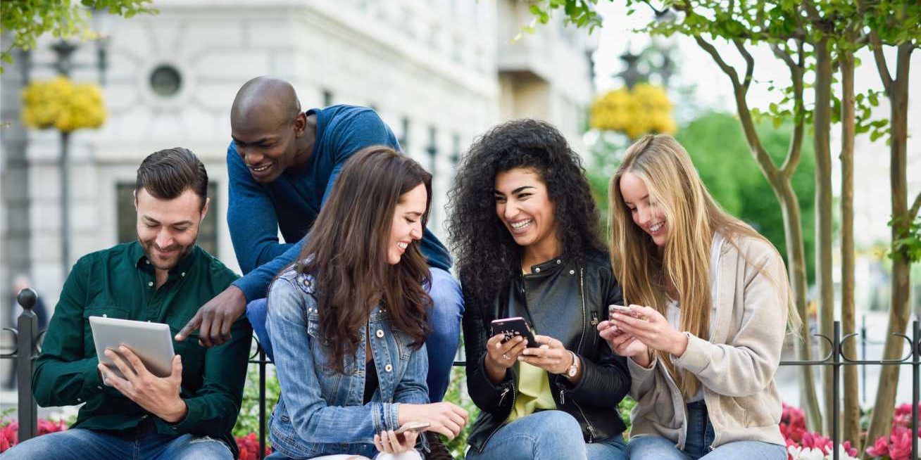 young-people-on-phones